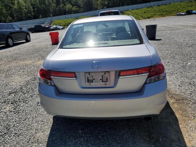 1HGCP2F32CA078902 - 2012 HONDA ACCORD LX 银色 照片 6