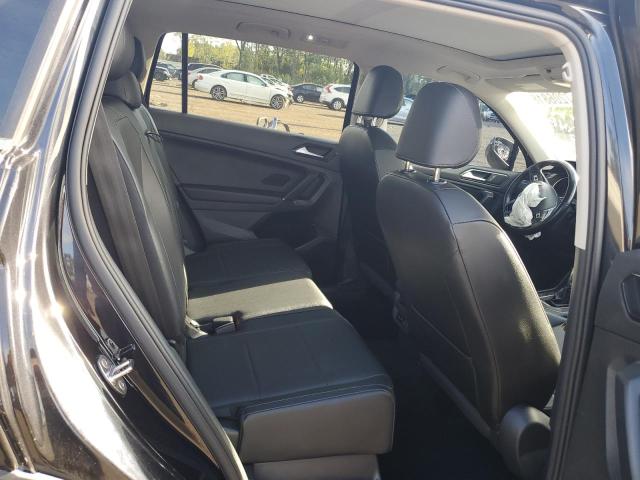3VV2B7AX9JM134514 - 2018 VOLKSWAGEN TIGUAN SE Czarny zdjęcie 10