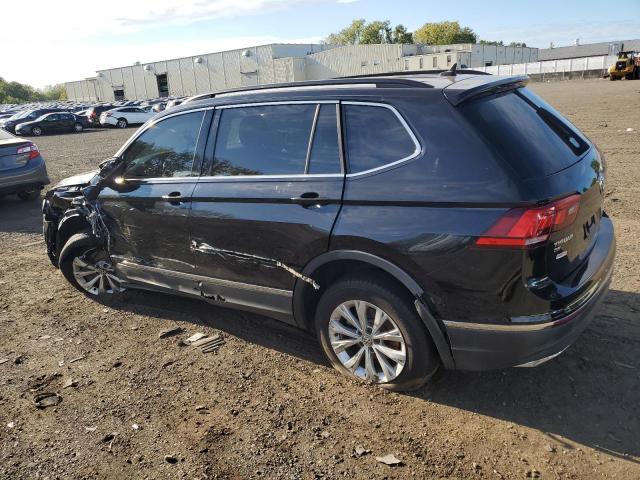 3VV2B7AX9JM134514 - 2018 VOLKSWAGEN TIGUAN SE Czarny zdjęcie 2