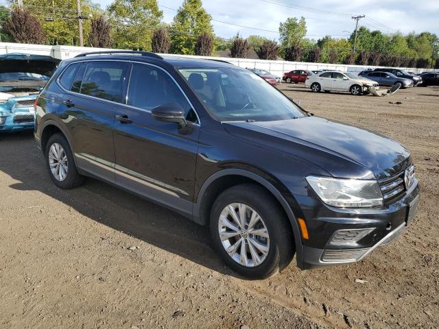 3VV2B7AX9JM134514 - 2018 VOLKSWAGEN TIGUAN SE Czarny zdjęcie 4