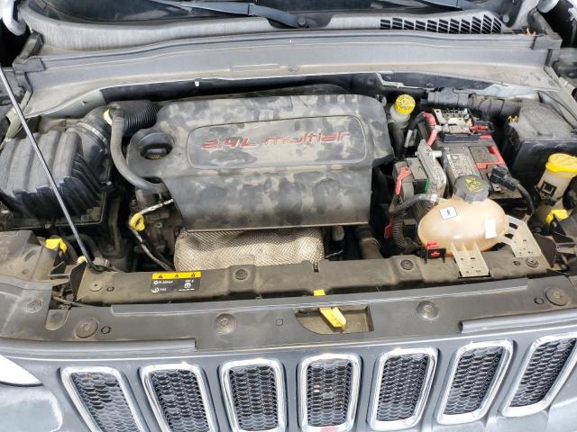 ZACCJBAT9GPE14249 - 2016 JEEP RENEGADE SPORT 银色 照片 12