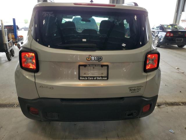 ZACCJBAT9GPE14249 - 2016 JEEP RENEGADE SPORT 银色 照片 6