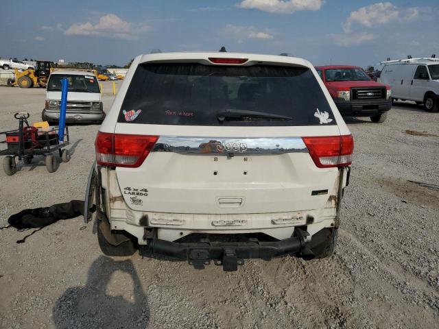 1J4RR4GG2BC617838 - 2011 JEEP GRAND CHEROKEE LAREDO أبيض صورة 6