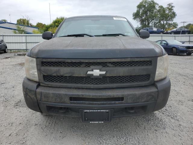 1GCRKPE32BZ364772 - 2011 CHEVROLET SILVERADO K1500 BLACK photo 5