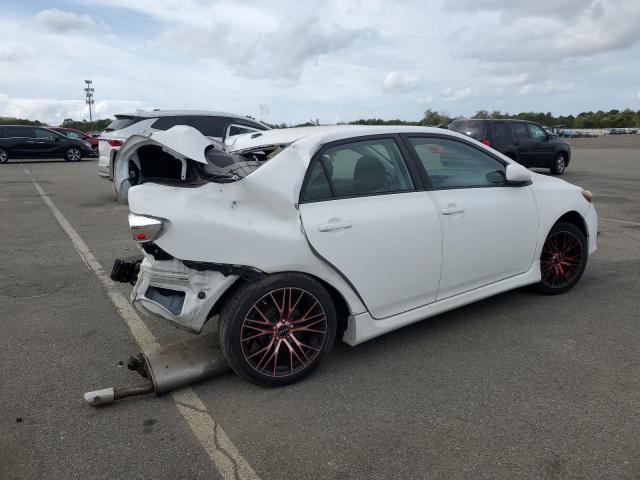 2T1BU4EE7CC881590 - 2012 TOYOTA COROLLA BASE WHITE photo 3