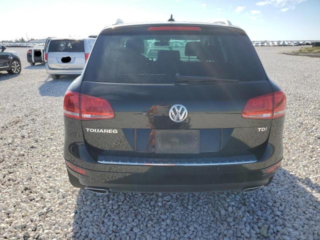 WVGEP9BP0DD011106 - 2013 VOLKSWAGEN TOUAREG V6 TDI BLACK photo 6