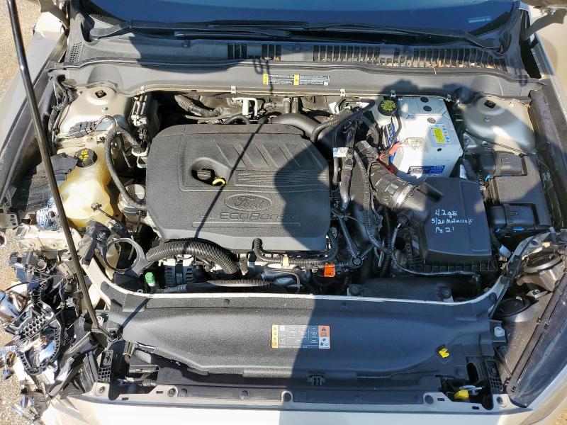 3FA6P0HD5JR143188 - 2018 FORD FUSION SE Gold Foto 11