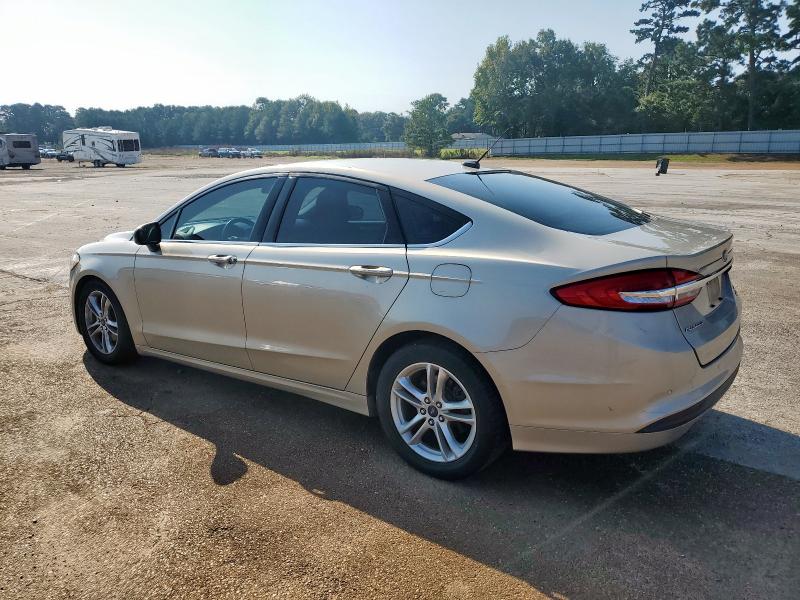 3FA6P0HD5JR143188 - 2018 FORD FUSION SE Gold Foto 2