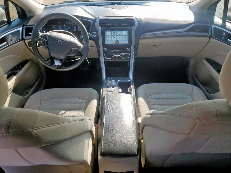 3FA6P0HD5JR143188 - 2018 FORD FUSION SE Gold Foto 8