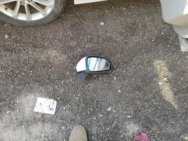 3FA6P0HD3KR131963 - 2019 FORD FUSION SE თეთრი ფოტო 12