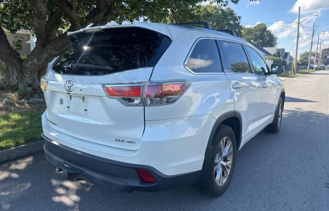 5TDJKRFH6FS223049 - 2015 TOYOTA HIGHLANDER XLE 白色 照片 4