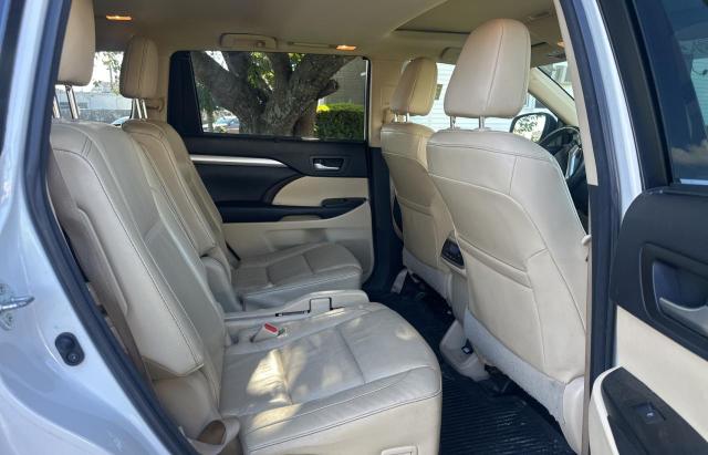 5TDJKRFH6FS223049 - 2015 TOYOTA HIGHLANDER XLE 白色 照片 6