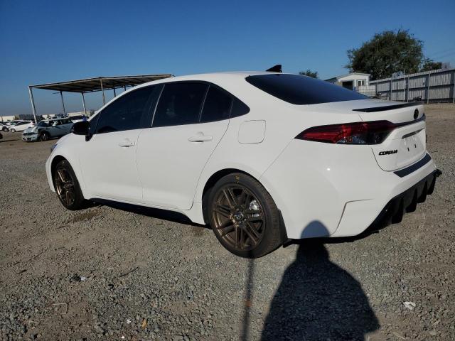 JTDBCMFE3R3064510 - 2024 TOYOTA COROLLA LE Weiß Foto 2