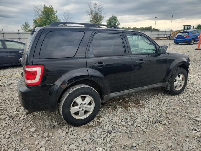 1FMCU9DG0AKC82395 - 2010 FORD ESCAPE XLT BLACK photo 3