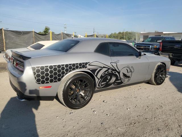 2C3CDZFJXFH788333 - 2015 DODGE CHALLENGER R/T SCAT PACK SILVER photo 3