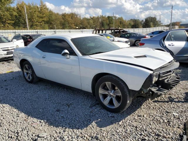 2C3CDZAG0FH834778 - 2015 DODGE CHALLENGER SXT WHITE photo 4