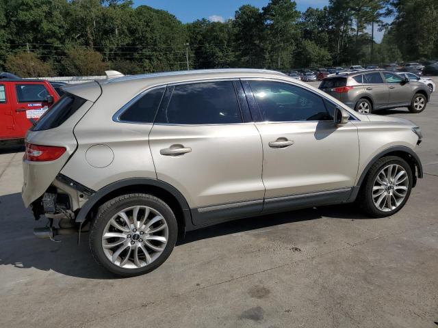 5LMCJ3C92HUL16342 - 2017 LINCOLN MKC RESERVE Ոսկեգույն լուսանկար 3