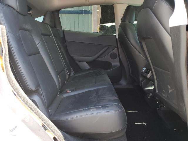 7SAYGDEF5RF159357 - 2024 TESLA MODEL Y SILVER photo 10