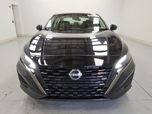 1N4BL4CV7PN394047 - 2023 NISSAN ALTIMA SR BLACK photo 5