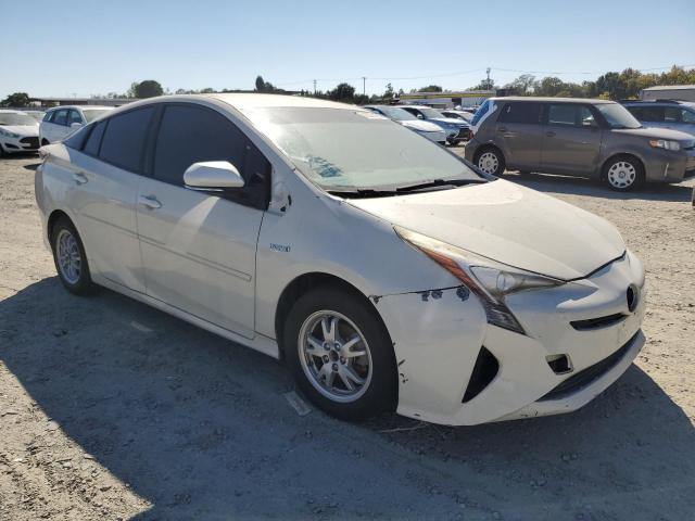 JTDKBRFU4G3008046 - 2016 TOYOTA PRIUS თეთრი ფოტო 4