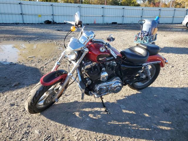 1HD1CT311CC405254 - 2012 HARLEY-DAVIDSON XL1200 C RED photo 2