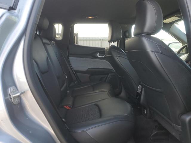 3C4NJDBN5PT557762 - 2023 JEEP COMPASS LATITUDE Gümüş fotoğraf 11