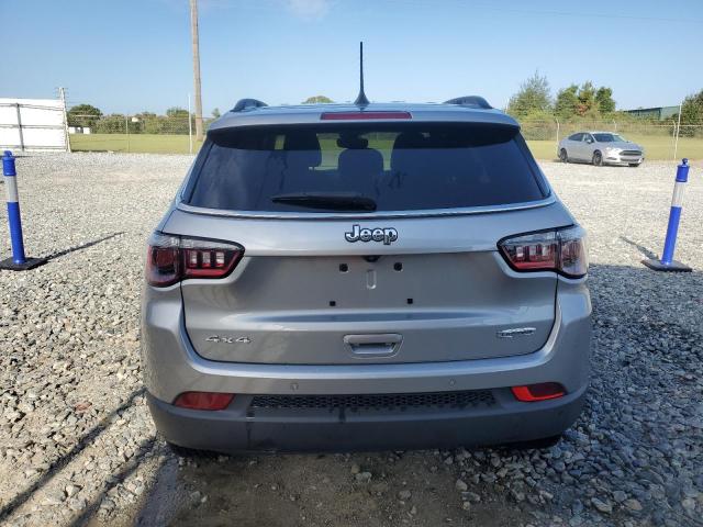 3C4NJDBN5PT557762 - 2023 JEEP COMPASS LATITUDE Gümüş fotoğraf 6