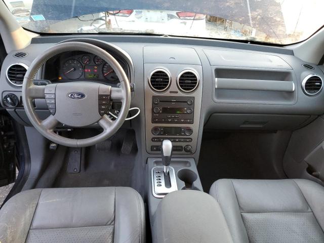 1FMDK02145GA56776 - 2005 FORD FREESTYLE SEL BLUE photo 8