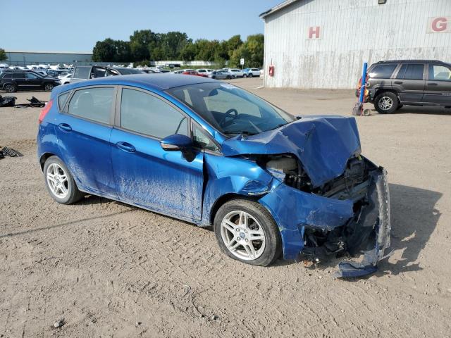 3FADP4EJ4KM129547 - 2019 FORD FIESTA SE BLUE photo 4