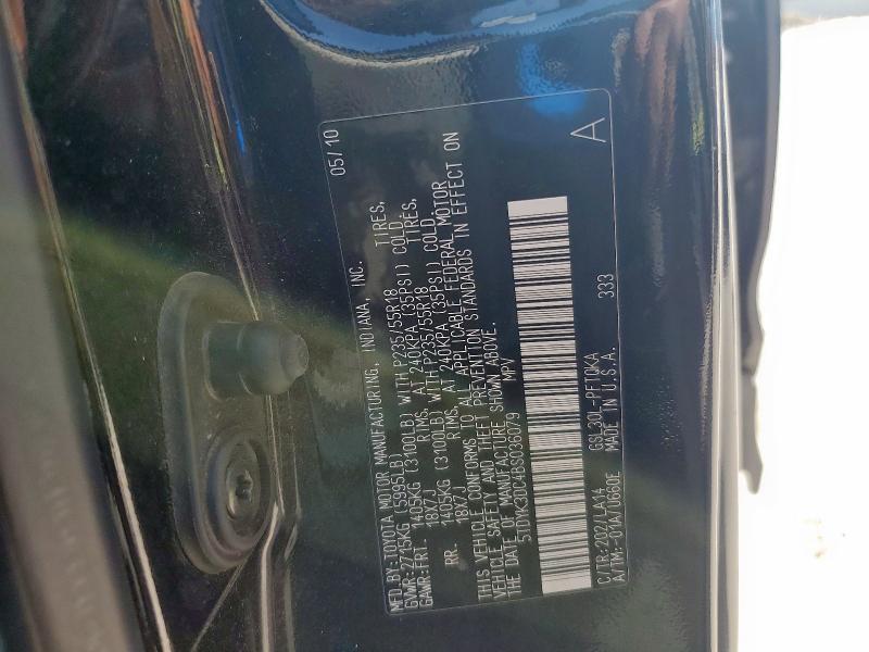 5TDYK3DC4BS036079 - 2011 TOYOTA SIENNA XLE BLACK photo 13