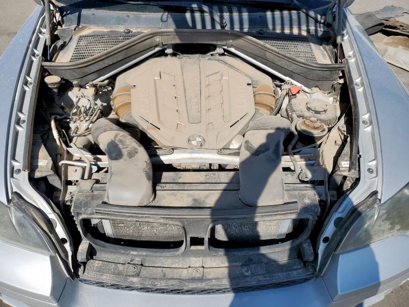 5UXFG8C52ALZ94533 - 2010 BMW X6 XDRIVE50I SILVER photo 11