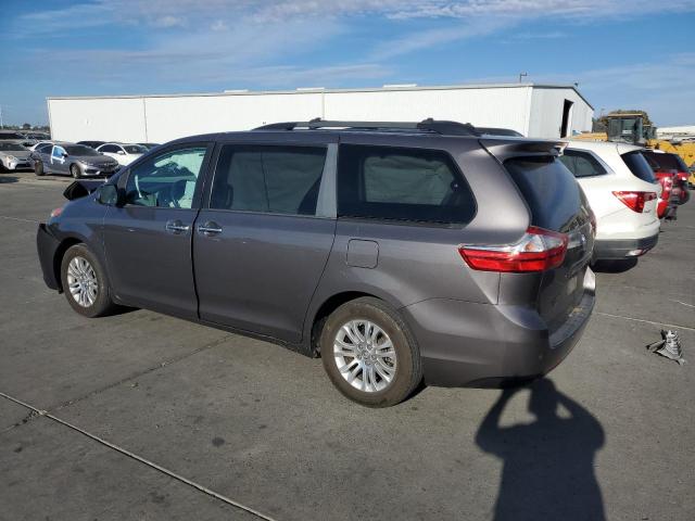 5TDYZ3DC1HS775074 - 2017 TOYOTA SIENNA XLE GRAY photo 2