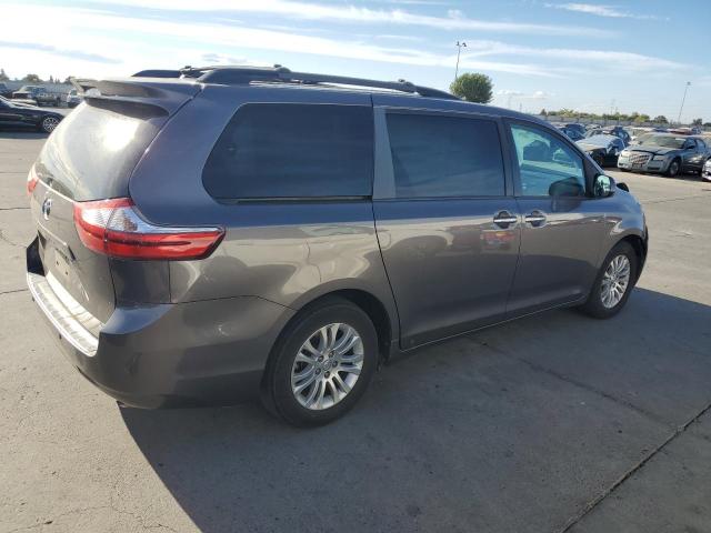 5TDYZ3DC1HS775074 - 2017 TOYOTA SIENNA XLE GRAY photo 3