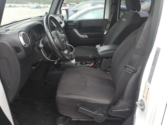 1C4BJWEG0JL937378 - 2018 JEEP WRANGLER U SAHARA WHITE photo 7