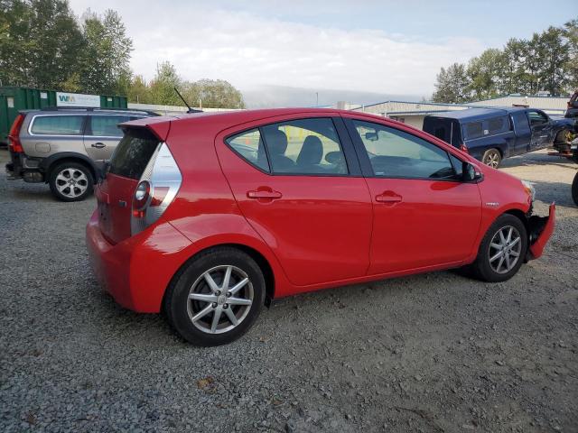 JTDKDTB32D1530282 - 2013 TOYOTA PRIUS C RED photo 3