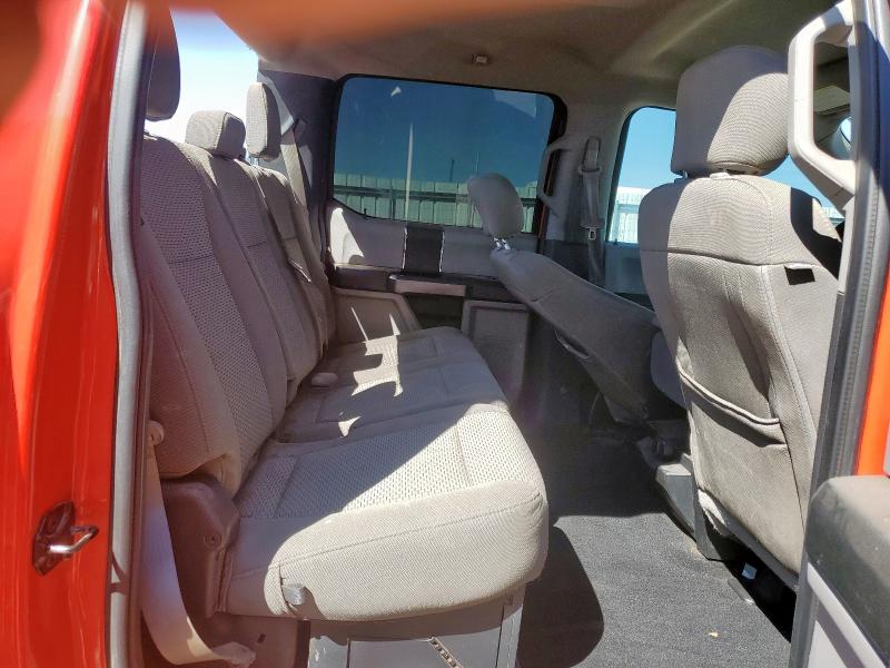 1FT7W2B67KEF59156 - 2019 FORD F250 SUPER DUTY RED photo 10