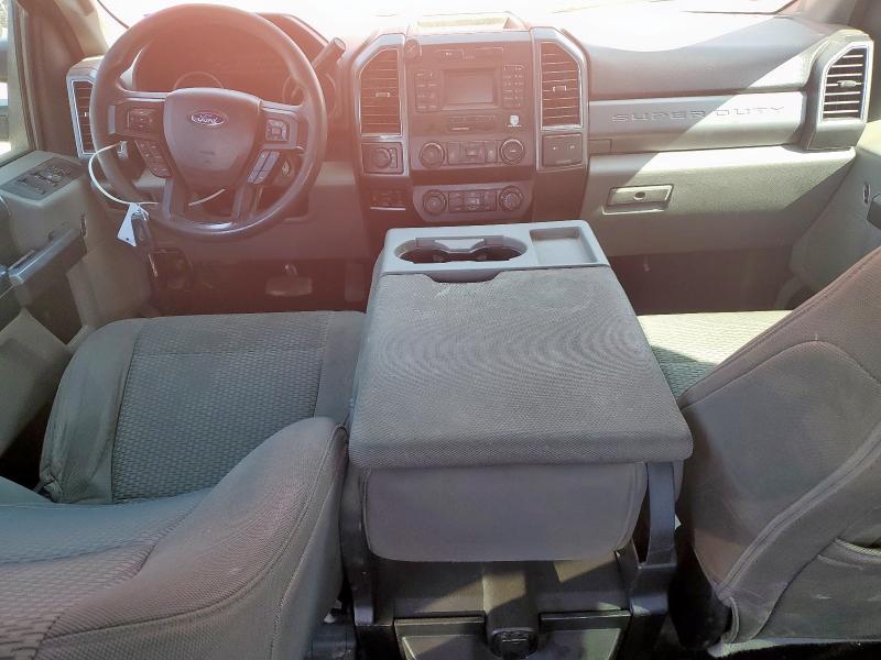 1FT7W2B67KEF59156 - 2019 FORD F250 SUPER DUTY RED photo 8