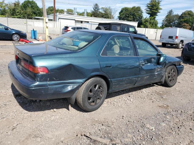 4T1BF22K7WU063479 - 1998 TOYOTA CAMRY CE GREEN photo 3