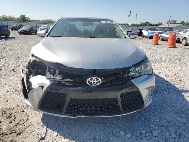 4T1BF1FK7HU635643 - 2017 TOYOTA CAMRY LE SILVER photo 5