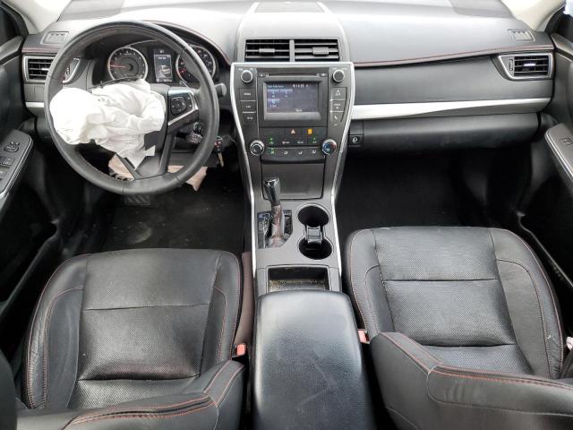 4T1BF1FK7HU635643 - 2017 TOYOTA CAMRY LE SILVER photo 8