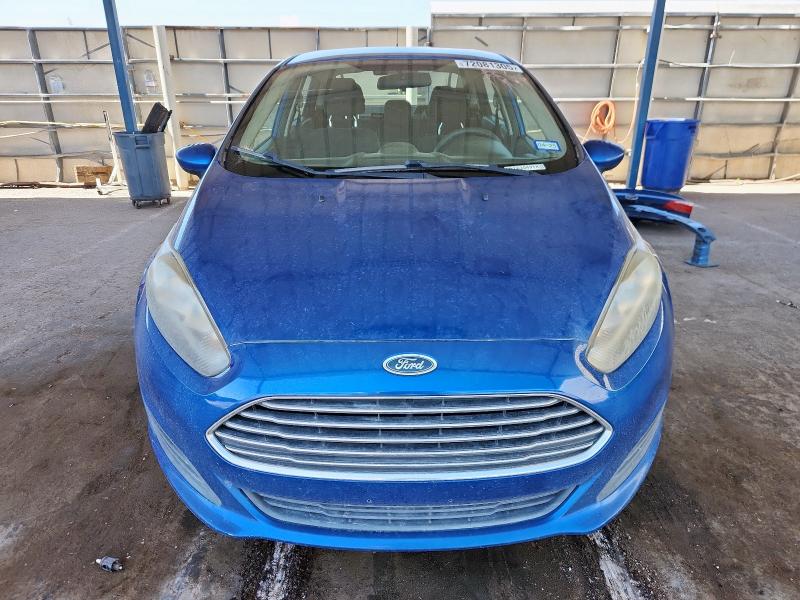3FADP4BJ9KM163049 - 2019 FORD FIESTA SE BLUE photo 5