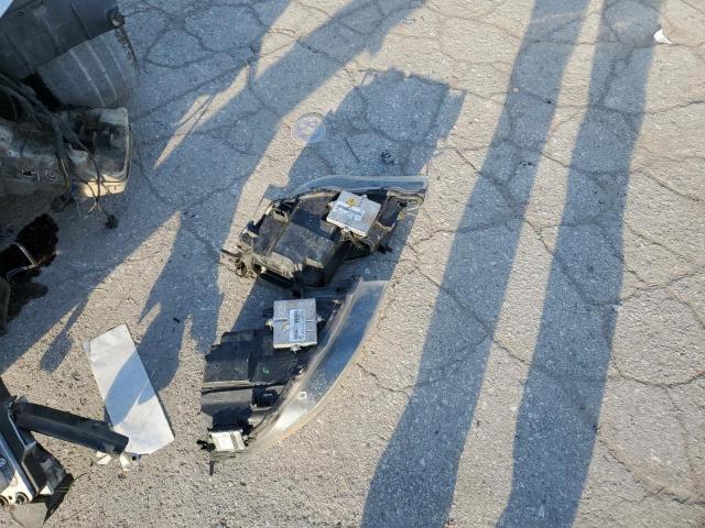 WBAEK73425B324342 - 2005 BMW 645 CI AUTOMATIC SILVER photo 12