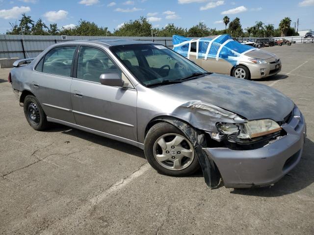 JHMCG6681YC010506 - 2000 HONDA ACCORD EX SILVER photo 4