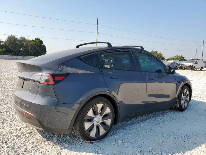 7SAYGDEE9PF841677 - 2023 TESLA MODEL Y GRAY photo 3