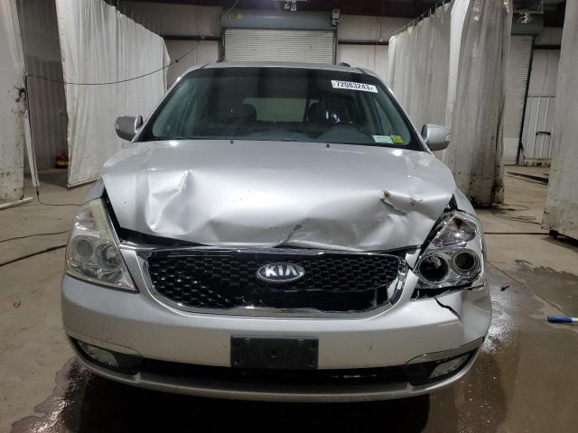 KNDMH4C78E6588454 - 2014 KIA SEDONA EX SILVER photo 5