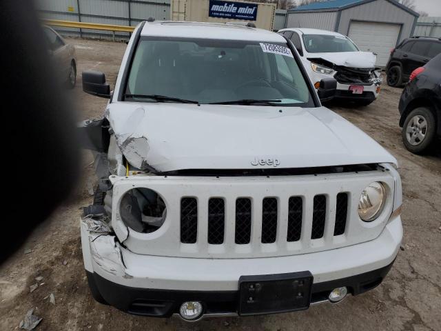 1C4NJPFA4GD589116 - 2016 JEEP PATRIOT LATITUDE WHITE photo 5