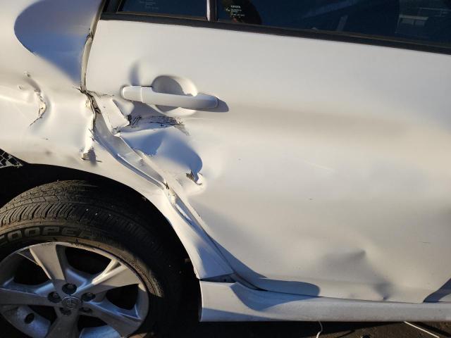 2T1BU4EE4BC750132 - 2011 TOYOTA COROLLA BASE Weiß Foto 10