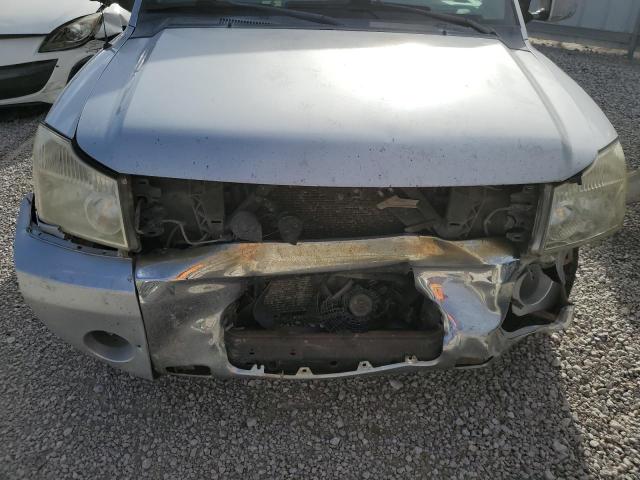 1N6AA07A44N580584 - 2004 NISSAN TITAN XE SILVER photo 11