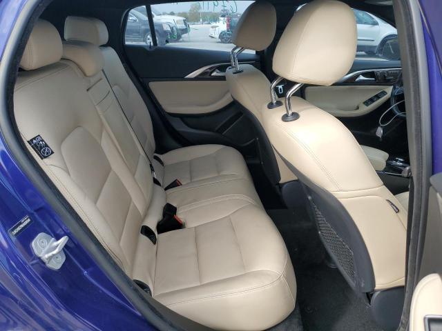 SJKCH5CP6HA036340 - 2017 INFINITI QX30 BASE BLUE photo 11