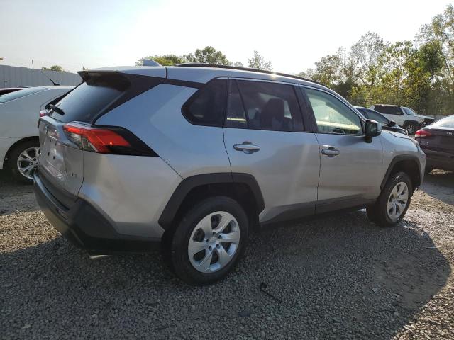 JTMK1RFV2MD085497 - 2021 TOYOTA RAV4 LE ვერცხლისფერი ფოტო 3